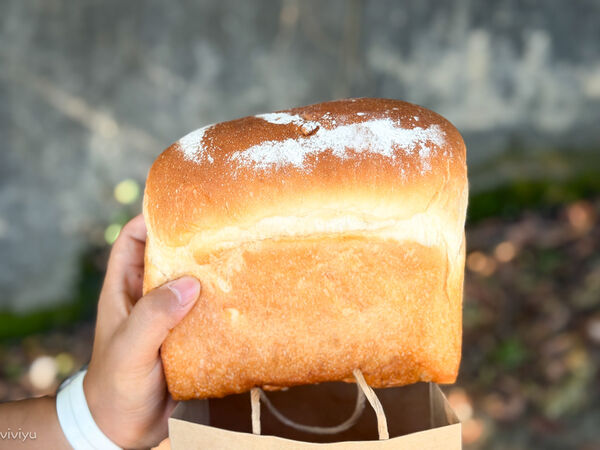▲▼楊梅美食「普勒小姐柴燒窯烤麵包」藏身山林每周只營業三天!沒預訂很難買到。（圖／部落客VIVIYU提供）