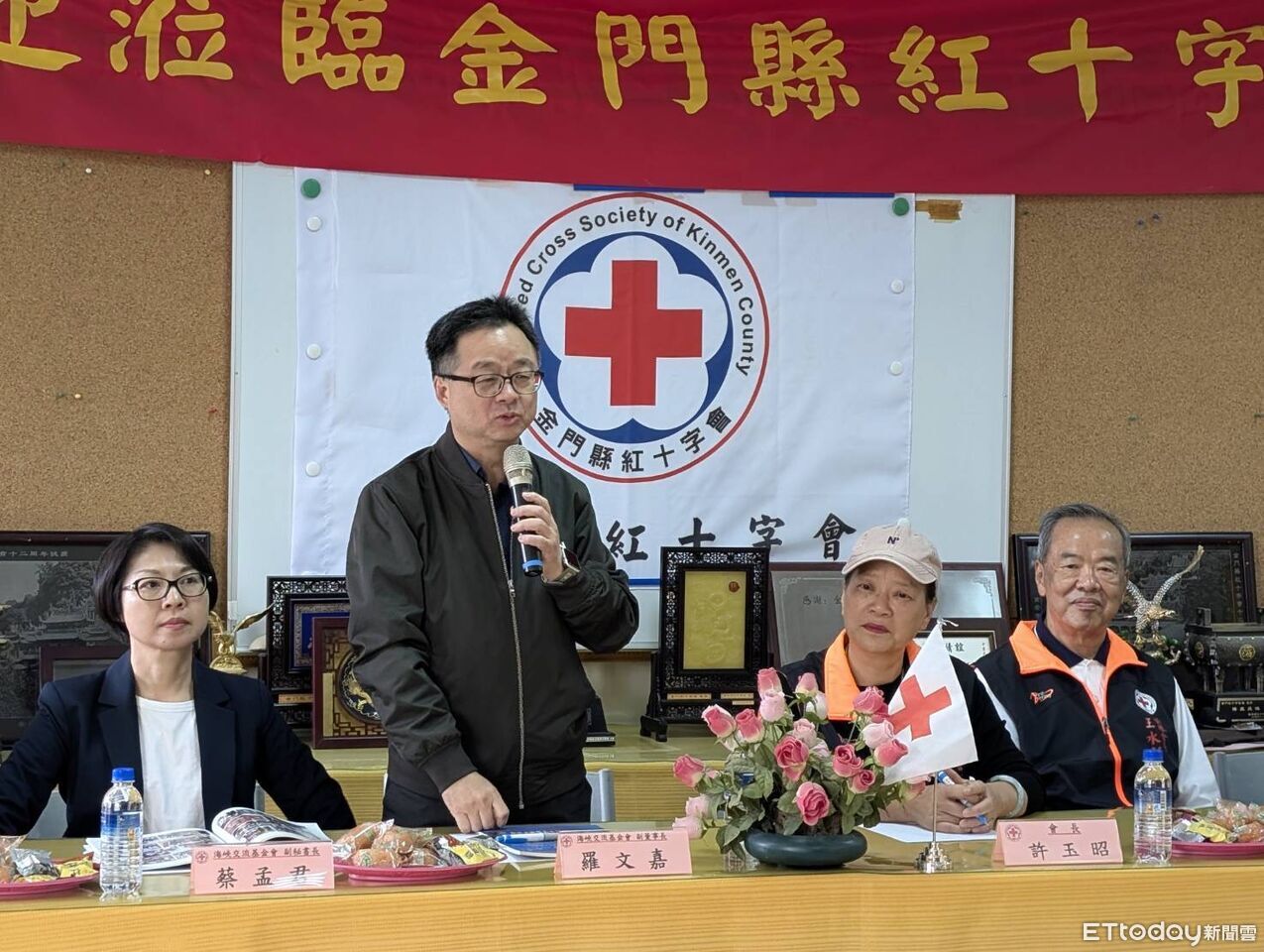 羅文嘉抵金門關注小三通人道協作 盼強化兩岸服務量能