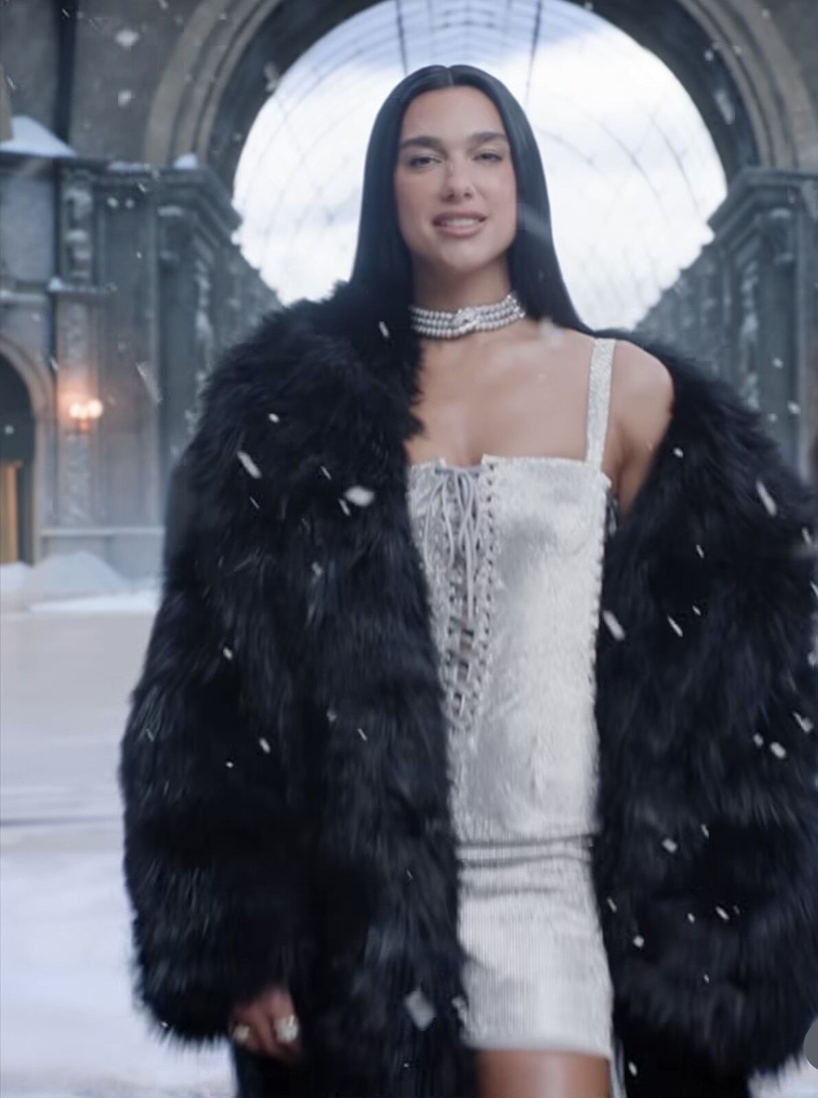 ▲▼ OMEGA          。（圖／翻攝IG）