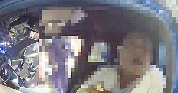 ▲桃園市曾姓男子昨天傍晚酒駕上路，員警盤查聞到濃厚酒味要求下車受檢，曾男辯「只是酒駕」卻拒檢。（圖／楊梅警方提供）