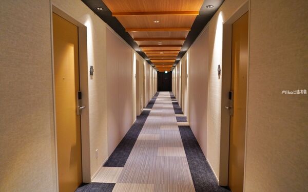 ▲▼日本岡山住宿推薦「倉敷可哥大飯店」，距離JR倉敷車站走路3分鐘，日式木質溫暖搭配丹寧風裝潢。（圖／部落客Mika提供）