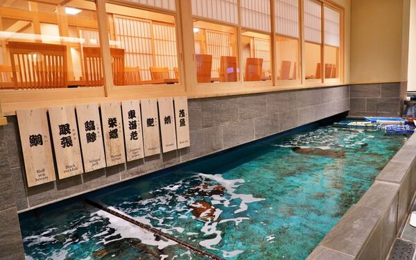 ▲▼日本岡山住宿推薦「倉敷可哥大飯店」，距離JR倉敷車站走路3分鐘，日式木質溫暖搭配丹寧風裝潢。（圖／部落客Mika提供）