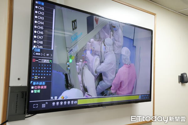 ▲▼疼痛科主任王柏凱醫師希望以幹細胞治療，幫助病人喚醒身體內的修復工程，延長膝蓋使用年限。（圖／慈濟醫學中心提供，下同）