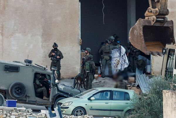 ▲▼ 以色列士兵27日殺害2名巴勒斯坦男子。圖經模糊處理。(圖/路透)