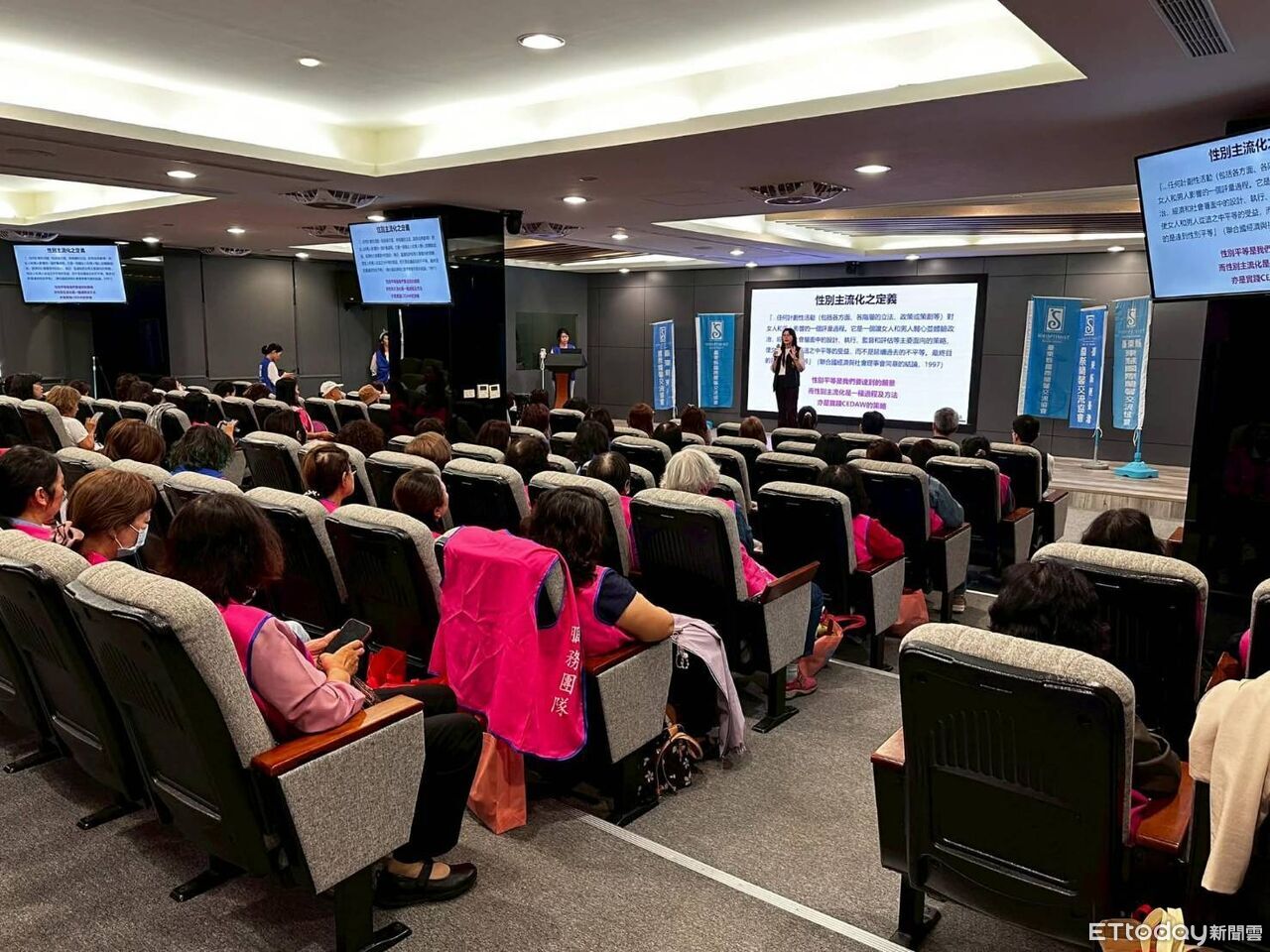 國際終止婦女受暴日 東警與蘭馨協會呼籲「性別暴力零容忍」