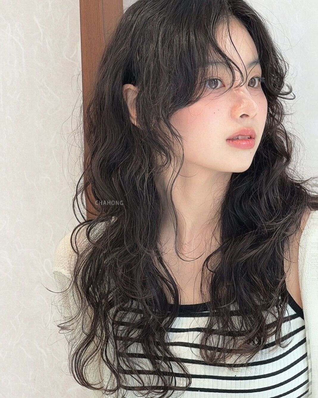 ▲自然捲   。（圖／翻攝自IG）