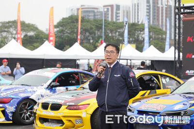 2025美國賽車節全球頂尖車手齊聚台南　黃偉哲：感受極限飄移衝擊