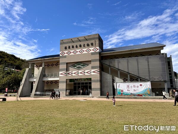 ▲「泰雅原住民文化產業區」結合泰安溫泉和泰雅文化，園區戶外開放溫泉煮蛋。（圖／記者彭懷玉攝）