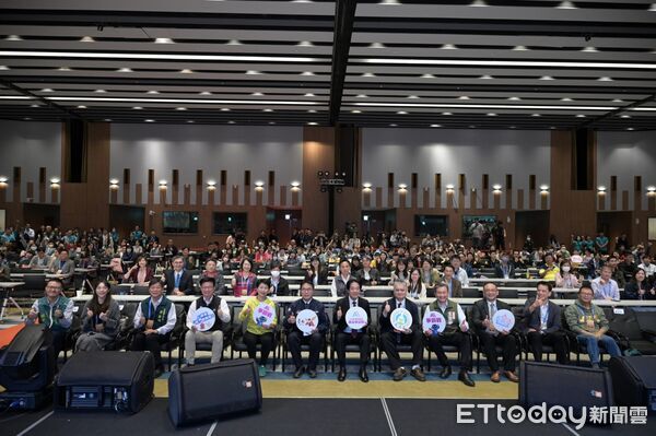 ▲總統盃AI爭霸賽在台南熱血開戰，全國129隊齊聚展開科技巔峰對決。（記者林東良翻攝，下同）