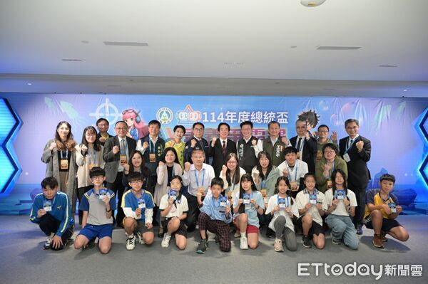 ▲總統盃AI爭霸賽在台南熱血開戰，全國129隊齊聚展開科技巔峰對決。（記者林東良翻攝，下同）