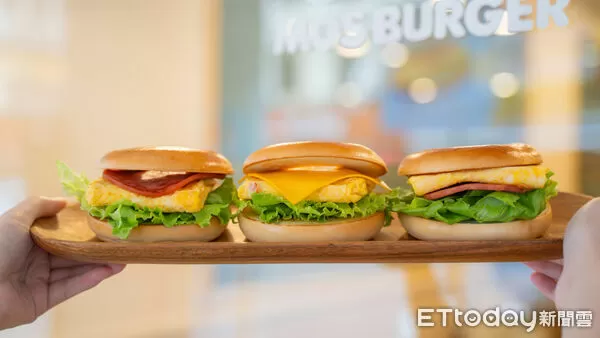 ▲▼摩斯漢堡12月新品 。（圖／業者提供）