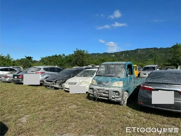 ▲▼因馬太鞍溪堰塞湖潰壩受損車輛統一放置大農大富園區專闢停車場，每輛將補助50萬。（圖／記者王兆麟翻攝，下同）
