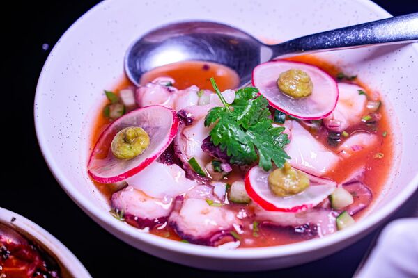 ▲▼32樓夜景享受拉丁風情的微醺之夜！（圖／部落客珊莎）