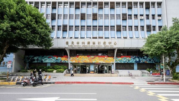 ▲▼「上牆 Hit the Wall」留下充滿城市特色的壁畫作品。。（圖／北市青年局提供）