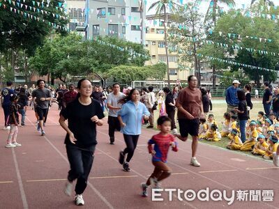 光華附幼八分鐘馬拉松耐力賽創舉　百位親子起跑家長感動落淚
