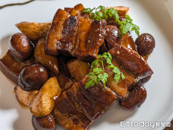 ▲元紀台灣菜秋季新菜。（圖／記者黃士原攝）