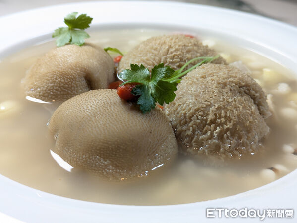 ▲元紀台灣菜秋季新菜。（圖／記者黃士原攝）