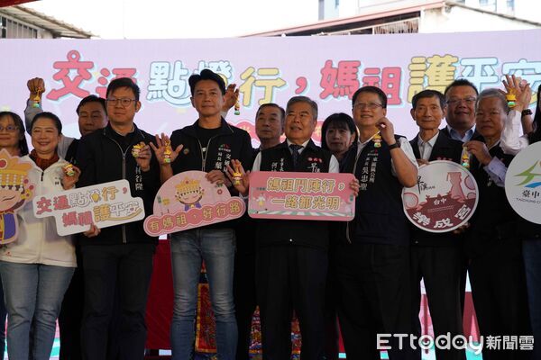 ▲▼台中市交通局和樂成宮送出媽祖行動光明燈，守護行人夜間安全。（圖／民眾提供，下同）