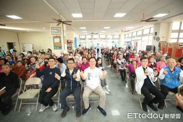 ▲▼   張啓楷「愛嘉義 公益＋1」健康公益日　提醒長輩健康保養、安心迎冬   。（圖／立法委員張啓楷國會辦公室提供）