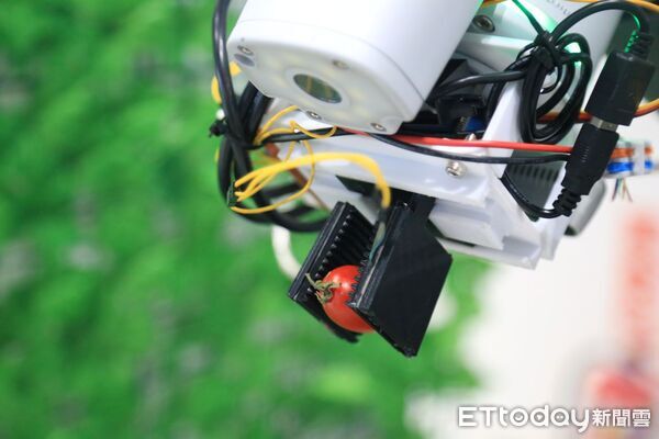 ▲▼ 農業部與經濟部攜手推動農工合作工研院打造AI助手成為農漁牧新夥伴   。（圖／工業技術研究院提供）