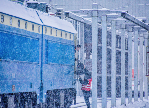 ▲▼內蒙古多地降雪。（圖／翻攝自微博）