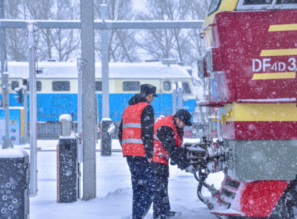 ▲▼內蒙古多地降雪。（圖／翻攝自微博）