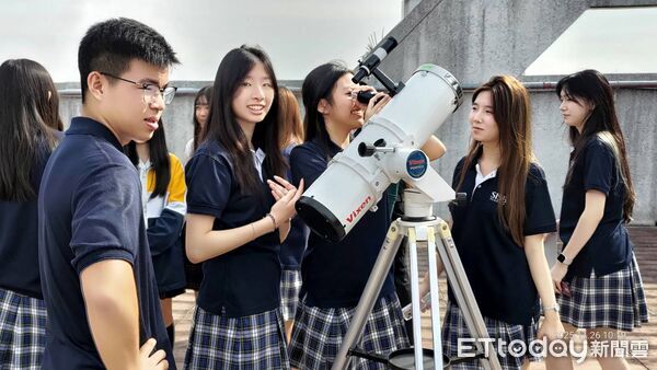 ▲新加坡國際學校交流團訪旭光高中觀光遊學。（圖／南投縣政府提供，下同）