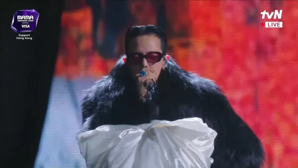 ▲▼MAMA／天王GD壓軸登場征服香港！連飆3首神曲　別黑絲帶致意。（圖／翻攝自MyVideo）