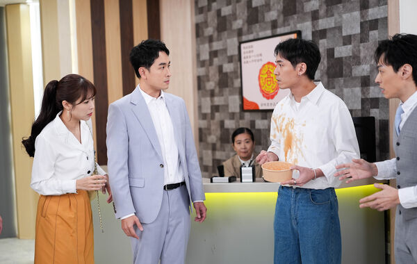 ▲「萬秀洗衣店第」三代老闆張瑞夫驚喜客串八點檔。（圖／三立提供）