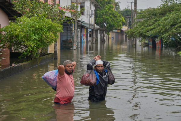 ▲▼  斯里蘭卡豪雨洪患造成153人死亡，總統宣布進入緊急狀態。（圖／達志影像／美聯社）