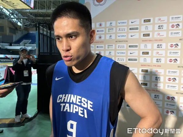 ▲中華男籃林書緯、游艾喆、周桂羽、林庭謙、陳盈駿、圖齊。（圖／記者杜奕君攝）