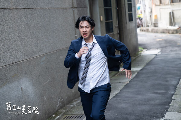 ▲連晨翔、陳孝萱在《舊金山美容院》有精彩對手戲。（圖／TVBS提供）