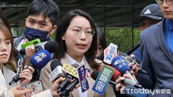 ▲▼李有宜30日宣布退出民眾黨後受訪。（圖／記者呂佳賢攝）