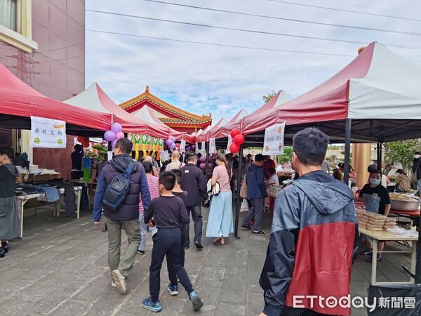 ▲▼普照寺附設慈仁慈善會關懷弱勢 辦理37週年慶祝活動  。（圖／民雄酒廠提供）