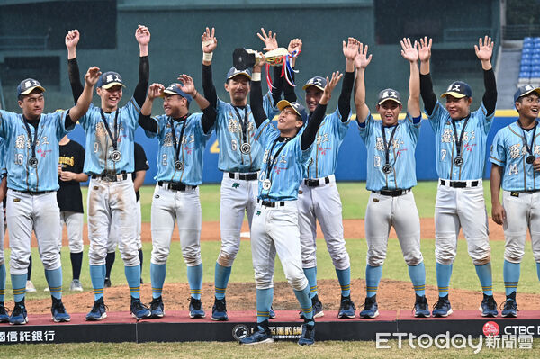 ▲▼2025第十三屆中信盃黑豹旗全國高中棒球大賽亞軍羅東商工。（圖／記者李毓康攝）