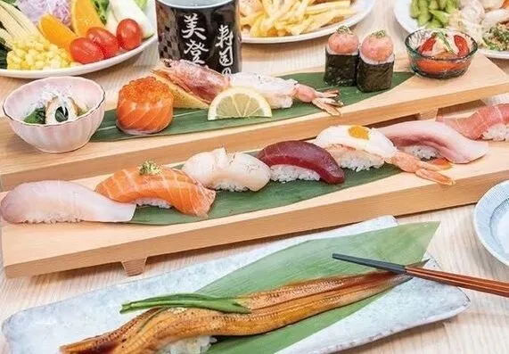 ▲▲美登利台中店吃到飽明天換菜單。（圖／取自日本美登利壽司台灣臉書）。