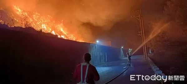 ▲▼台南市垃圾掩埋場火警。（圖／記者林東良翻攝）