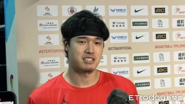 ▲日本男籃渡邊雄太、富永啟生、富樫勇樹、霍金森。（圖／記者杜奕君攝）