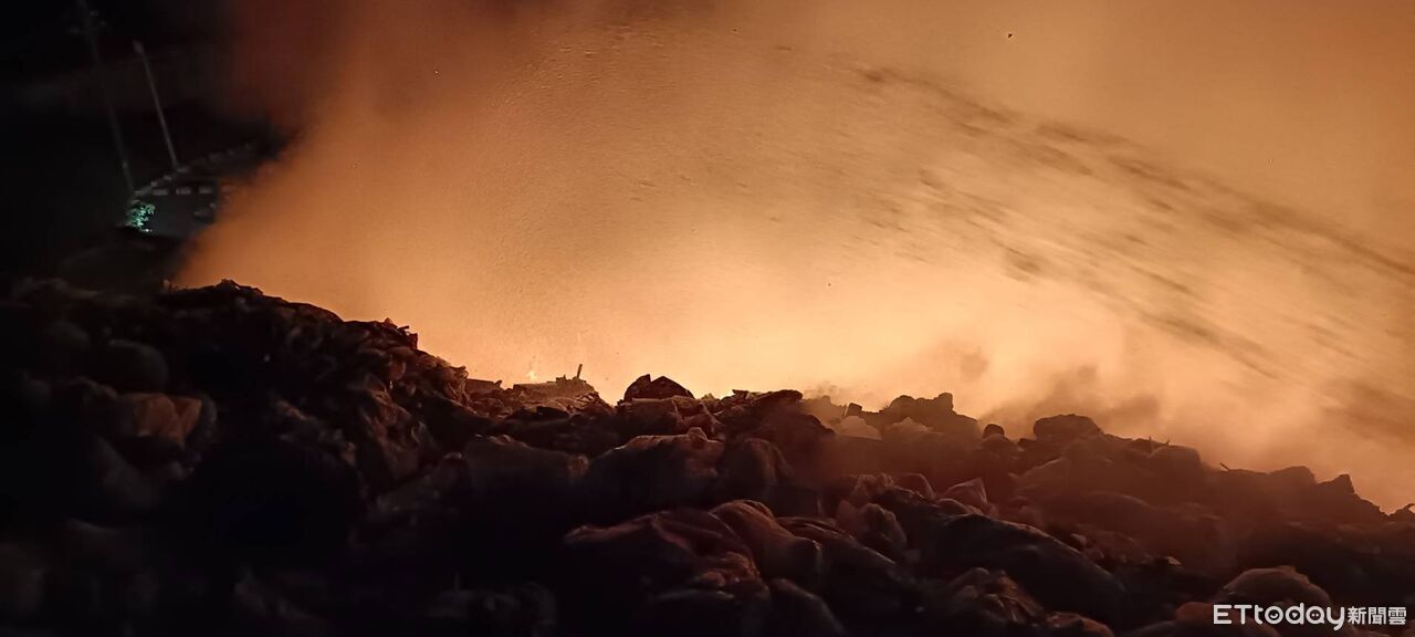 快訊／台南掩埋場大火！安南區空品告急　快關門窗