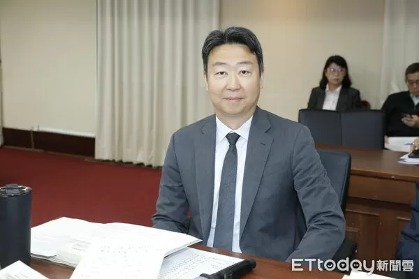 ▲▼立法院交通委員會審查技師法、電信管理法、氣象法、商港法、船舶法等部分條文修正草案，交通部長陳世凱蒞院進行報告。（圖／記者湯興漢攝）