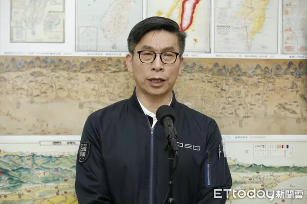 ▲▼民進黨立院黨團幹事長鍾佳濱接受媒體聯訪，就總統赴立法院進行國防預算報告一事發表看法。（圖／記者湯興漢攝）