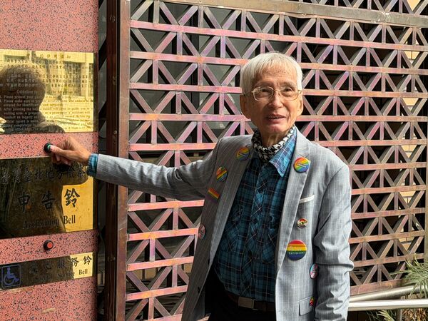 ▲▼同志運動先驅祁家威控告內政部長劉世芳在「免術換證」議題上瀆職。（圖／記者劉昌松攝）