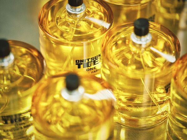 鬼塚虎不只賣鞋也要你飄香　Onitsuka Tiger一次推出四款香水