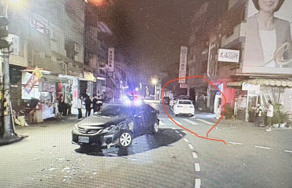 ▲彰化永靖鄉同安派出所員警遭酒駕男撞傷。（圖／警方提供）