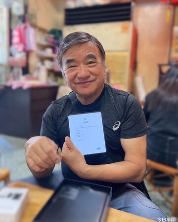 ▲▼佩甄。（圖／翻攝自Facebook／李佩甄）