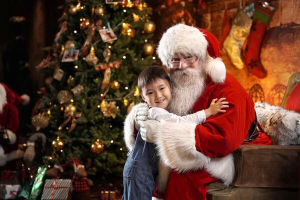 ▲君品酒店將於12月20日與21日推出聖誕攝影服務,雲品溫泉酒店以馬戲團為主題，為住客打造充滿趣味與節慶氛圍的聖誕體驗。（圖／業者提供）