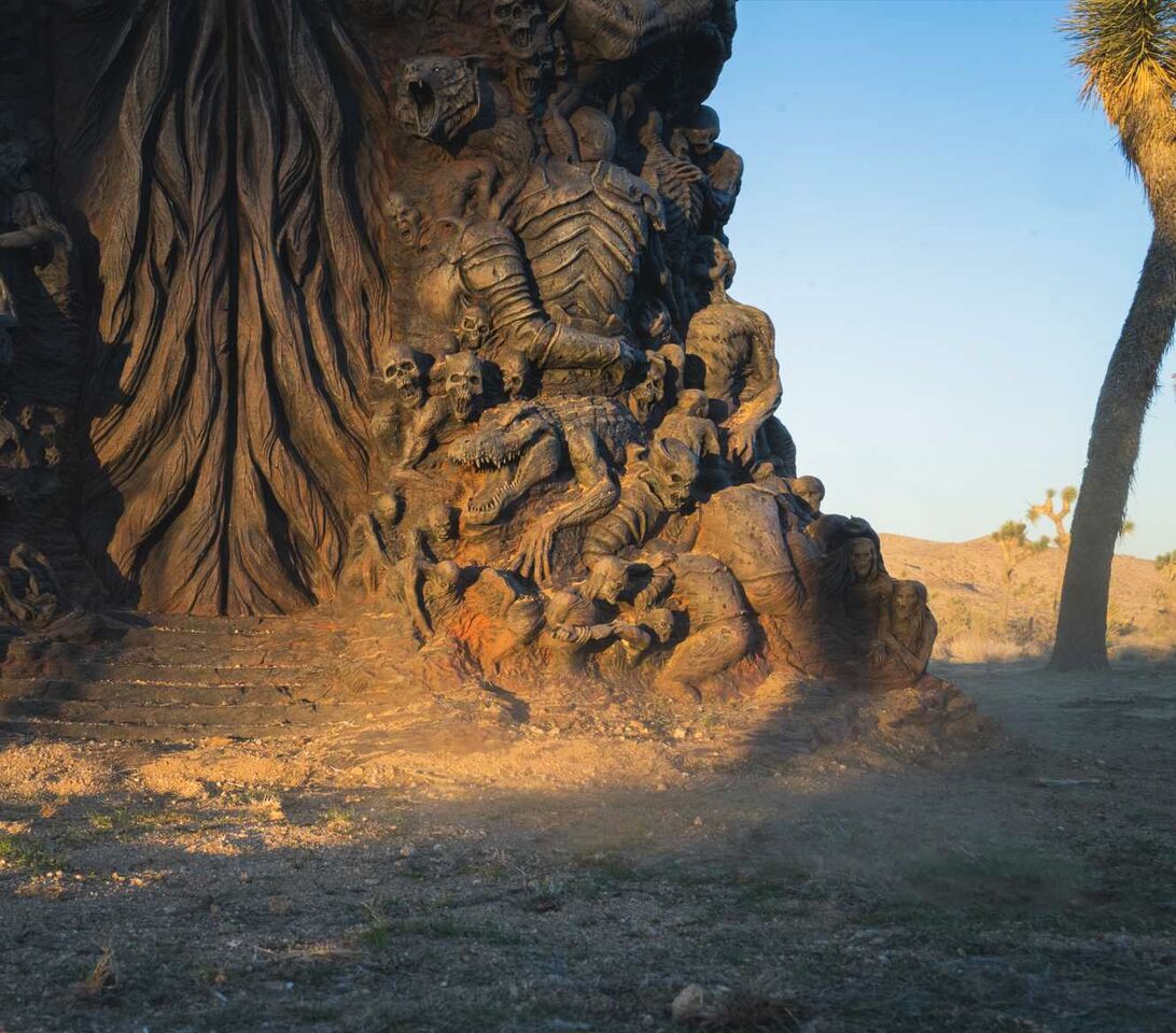 ▲▼TGA 創辦人突發神秘雕像。（圖／翻攝自X／@geoffkeighley）