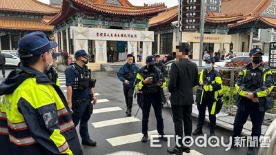天道盟南萬華教父出殯!警重兵盤查逮3人 宿敵「黑狗」仍被斷腳筋