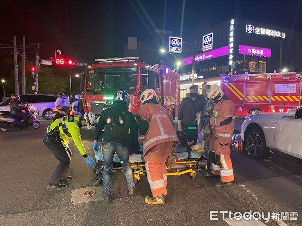 ▲新竹市東區食品路與西大路口發生嚴重車禍。（圖／記者楊永盛翻攝）