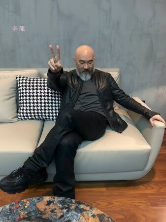 ▲辛龍復出了。（圖／翻攝自辛龍臉書）